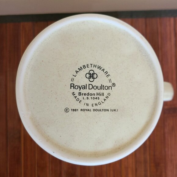 Vintage Royal Doulton  Lambethware Bredon Hill  Creamer - Picture 3 of 4